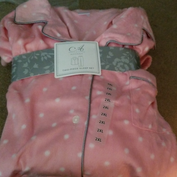 NWT ADONNA 2 PIECE FURRY FLANNEL PJ SET - Picture 5 of 5
